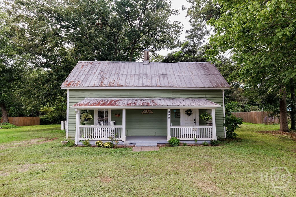 820 Whitehall Road — photo