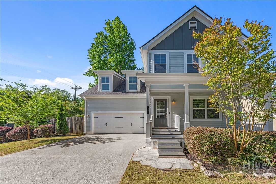 584 Edgewood Drive — photo