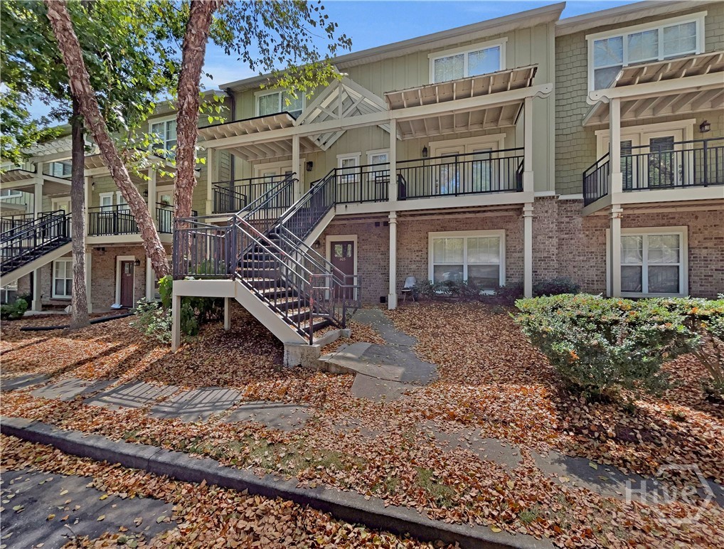 490 Barnett Shoals 817 — photo