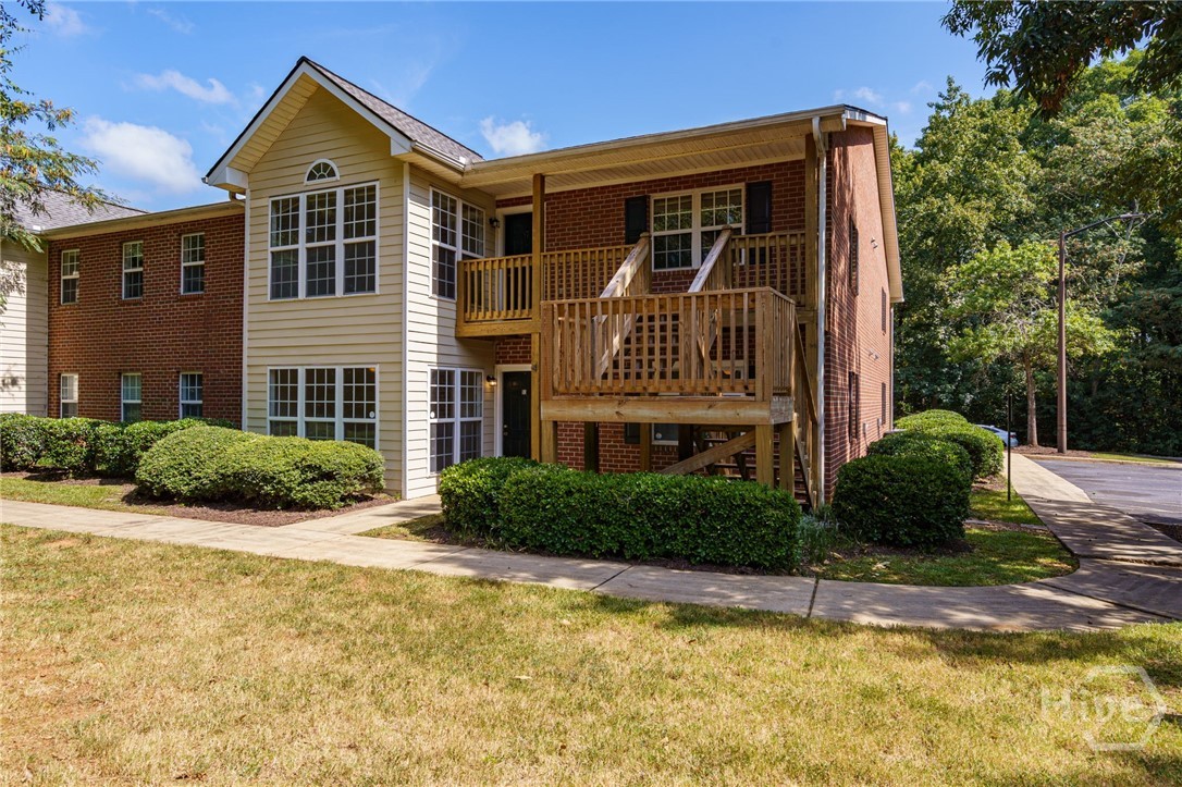 345 Research Drive 91 — photo