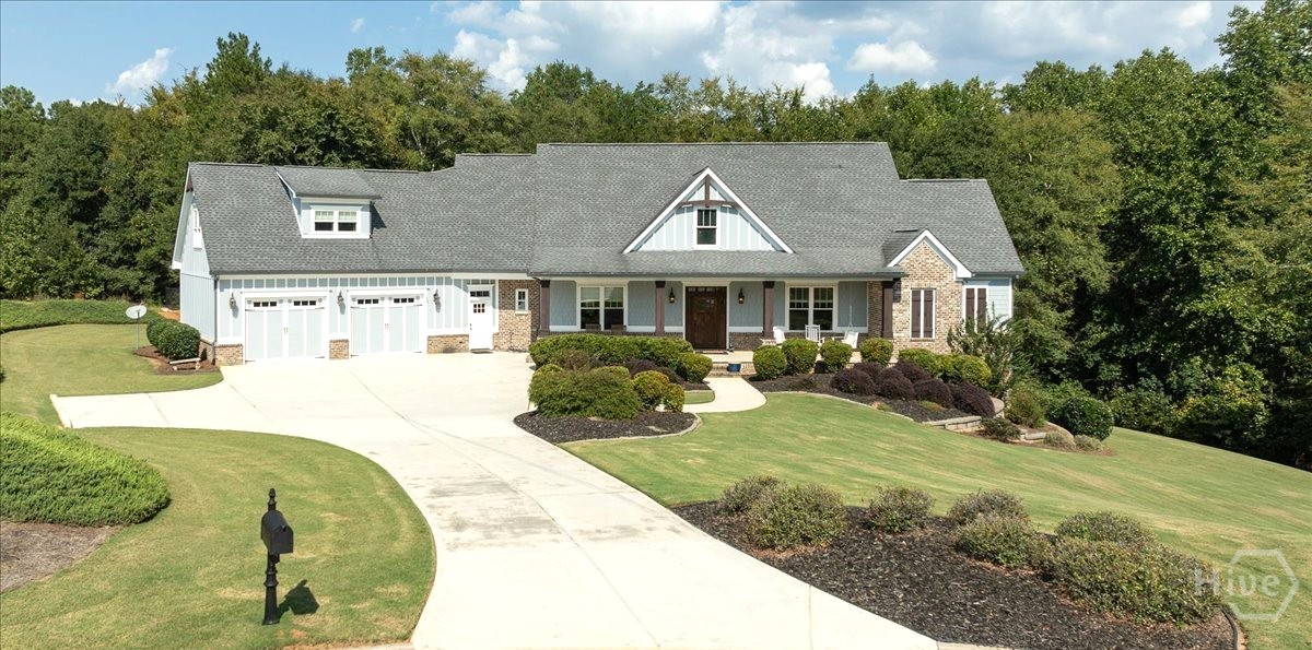 617 Skyland Drive — photo