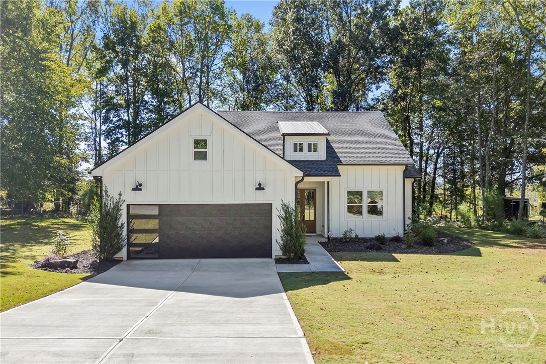 220 Fairlane Drive — photo