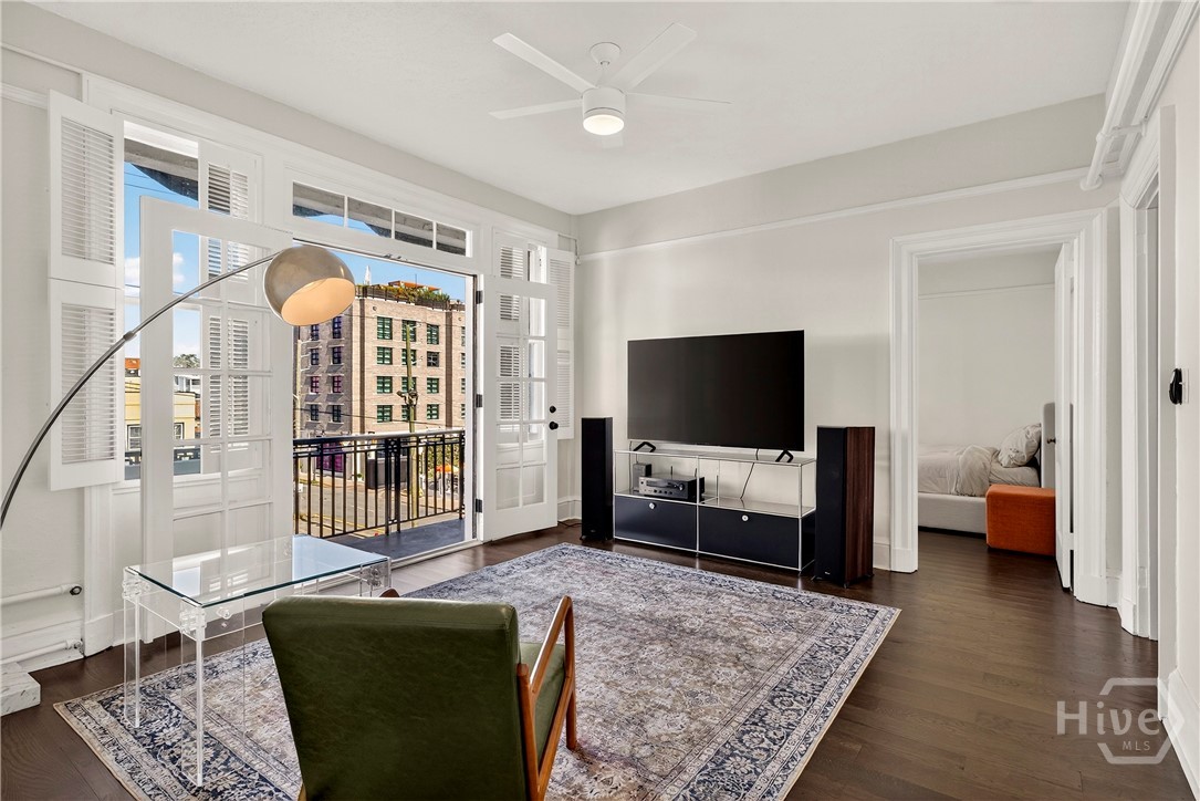 24 E Liberty Street 36 — photo