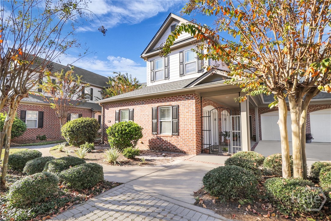 1701 River Oaks Drive — photo