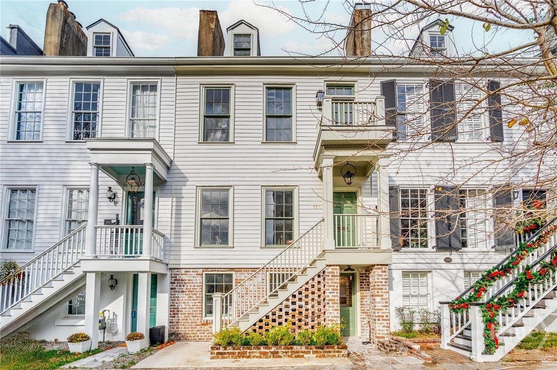 110 W Taylor Street — photo