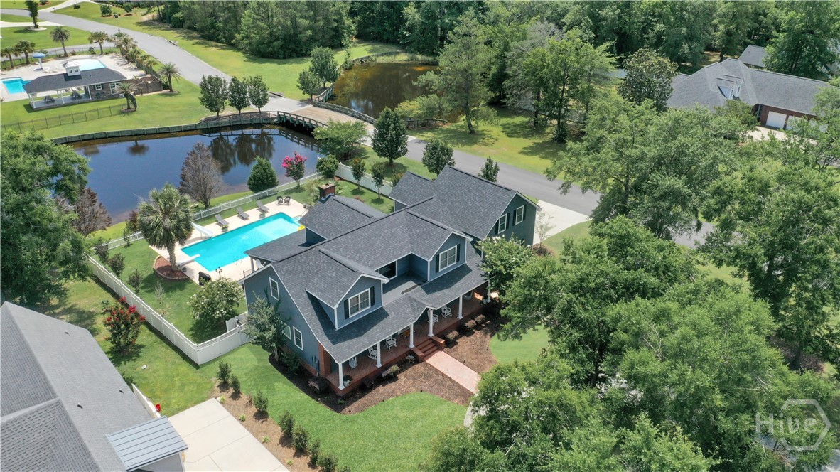 142 Cambridge Drive — photo