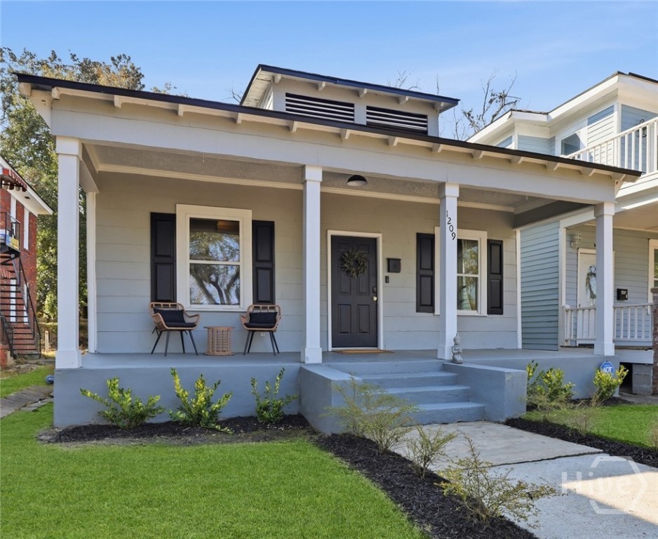 1209 E Anderson Street — photo