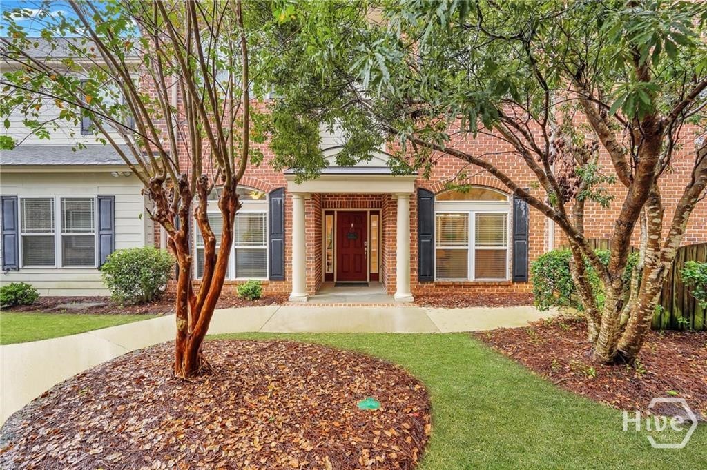 2102 River Oaks Drive — photo