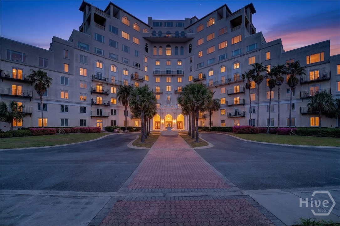 700 Wilmington Island Road 405 — photo