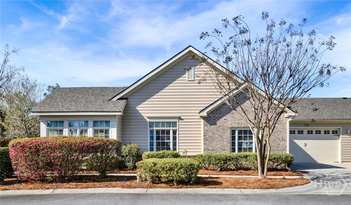284 Kingfisher Circle — photo