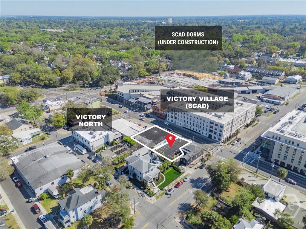 112 W Victory Drive — photo
