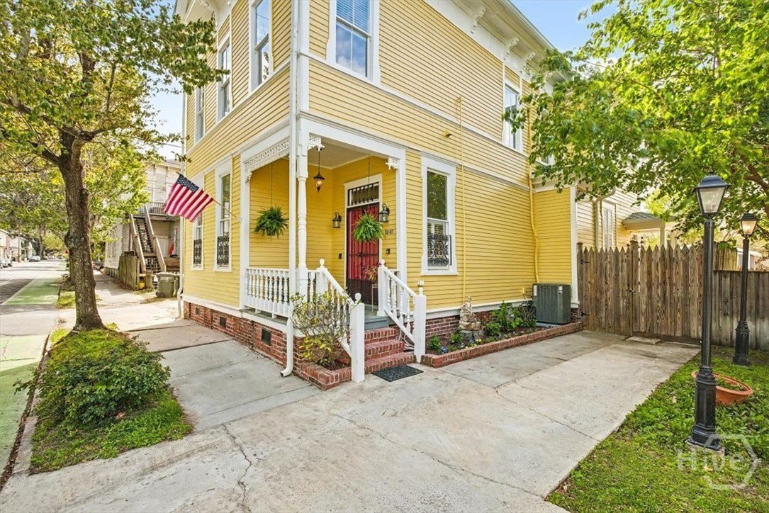 1007 Lincoln Street — photo