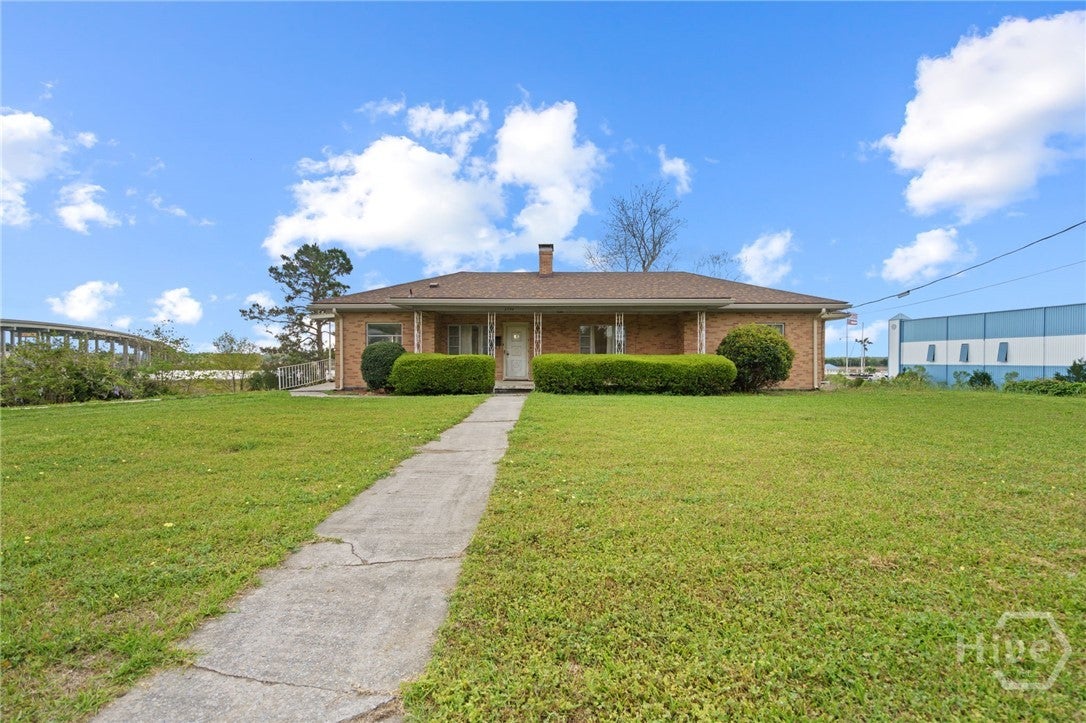 2704 River Drive — photo