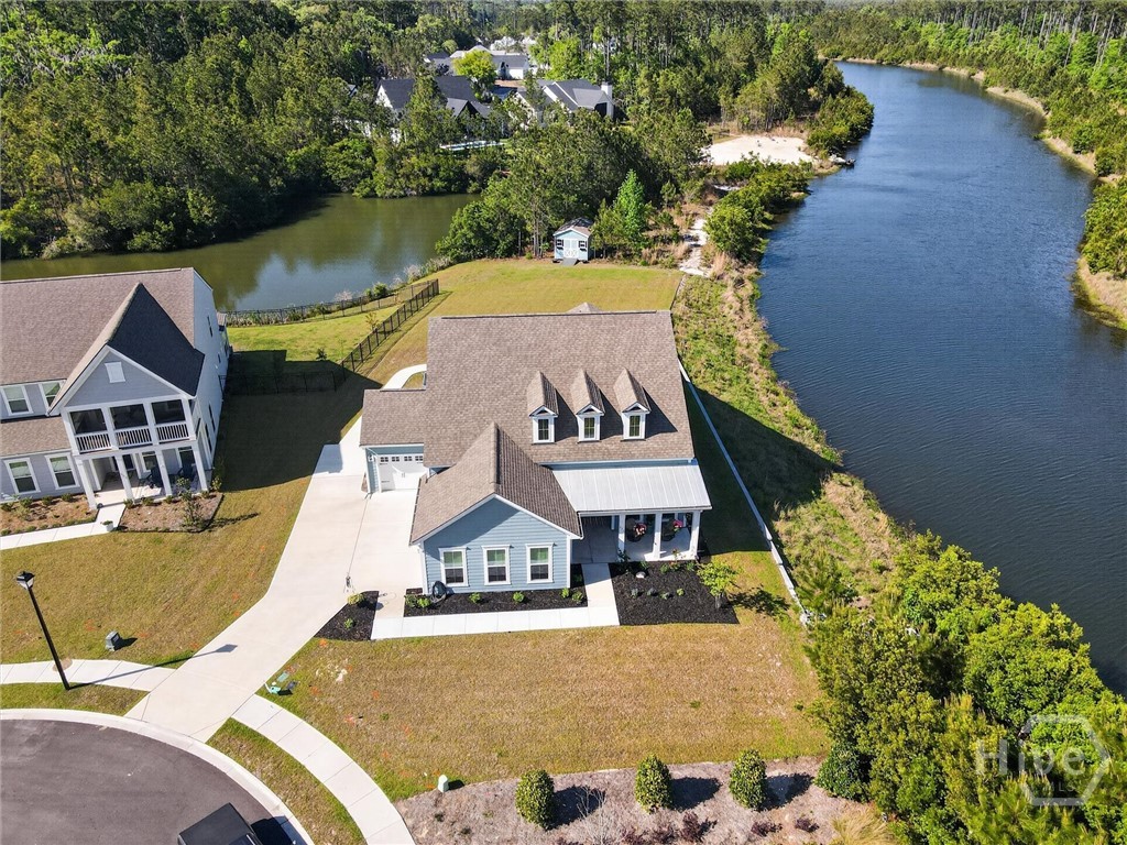 575 Mandeville Drive — photo