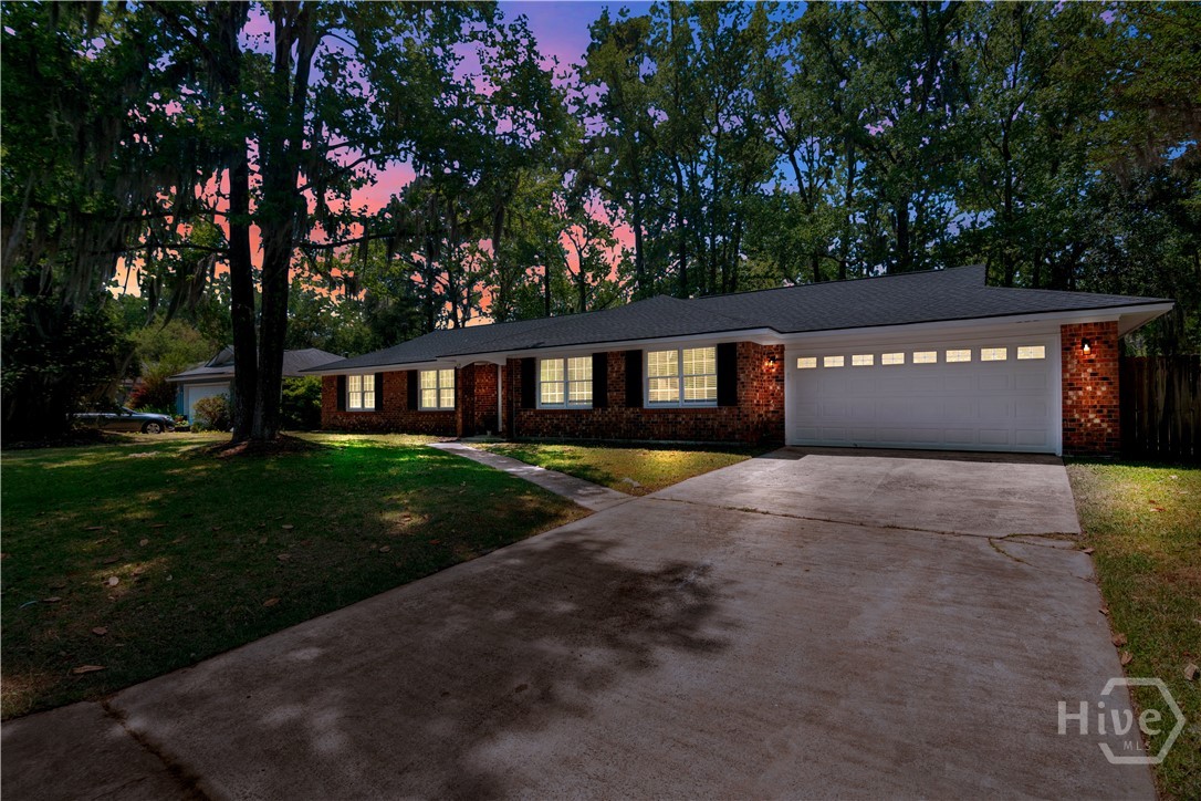 13 Barrington Circle — photo
