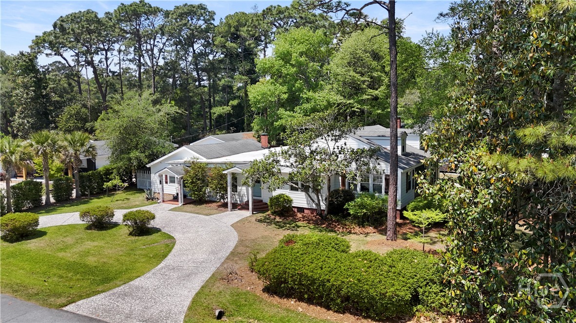 50 Richmond Drive — photo