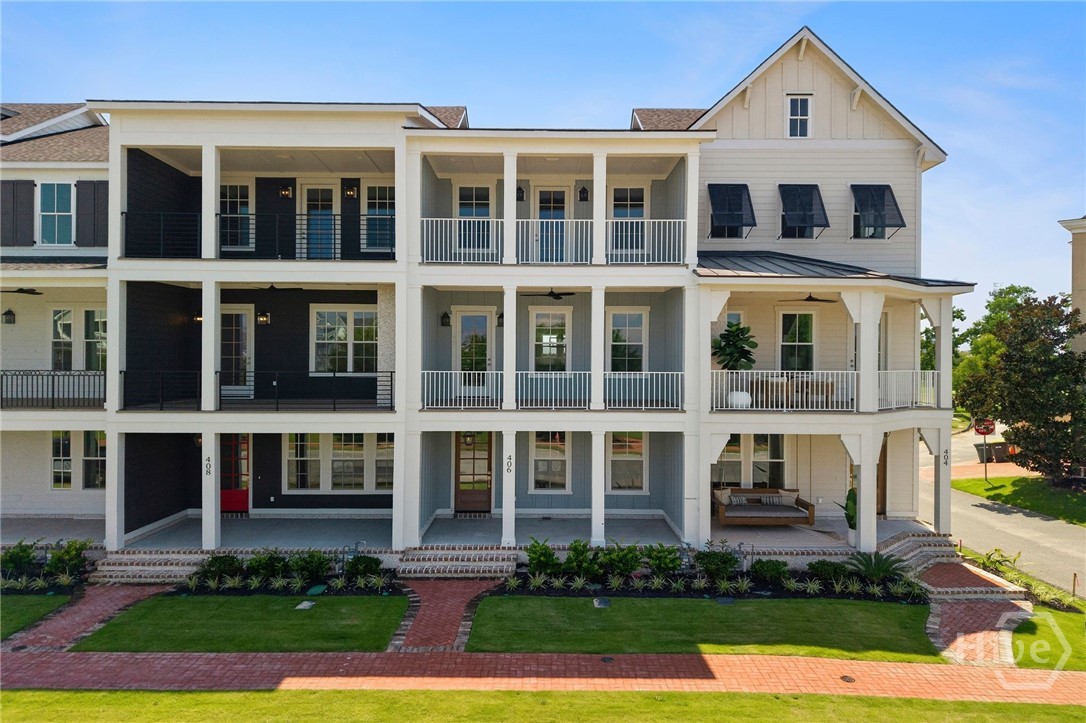 406 Legends Court — photo