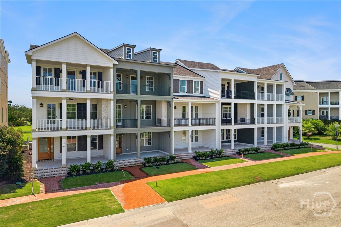414 Legends Court — photo