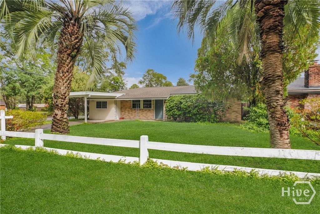202 Inglewood Drive — photo