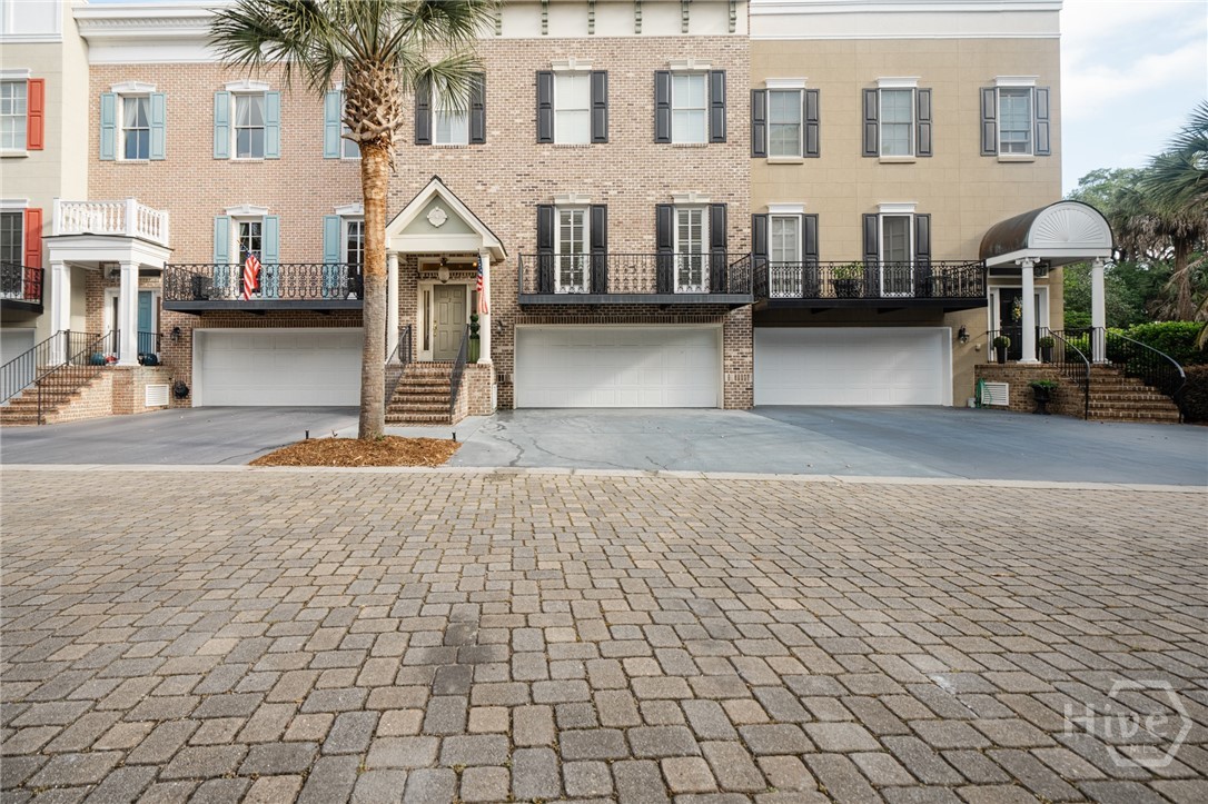 2 Paddington Circle — photo