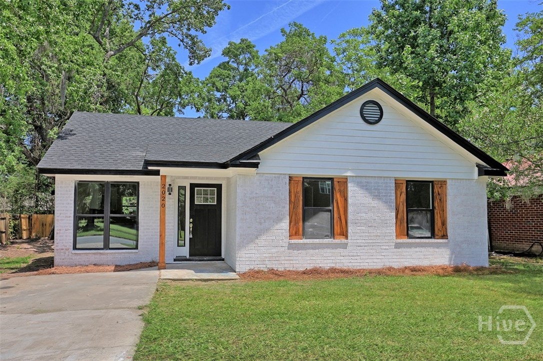 2020 Cowan Avenue — photo