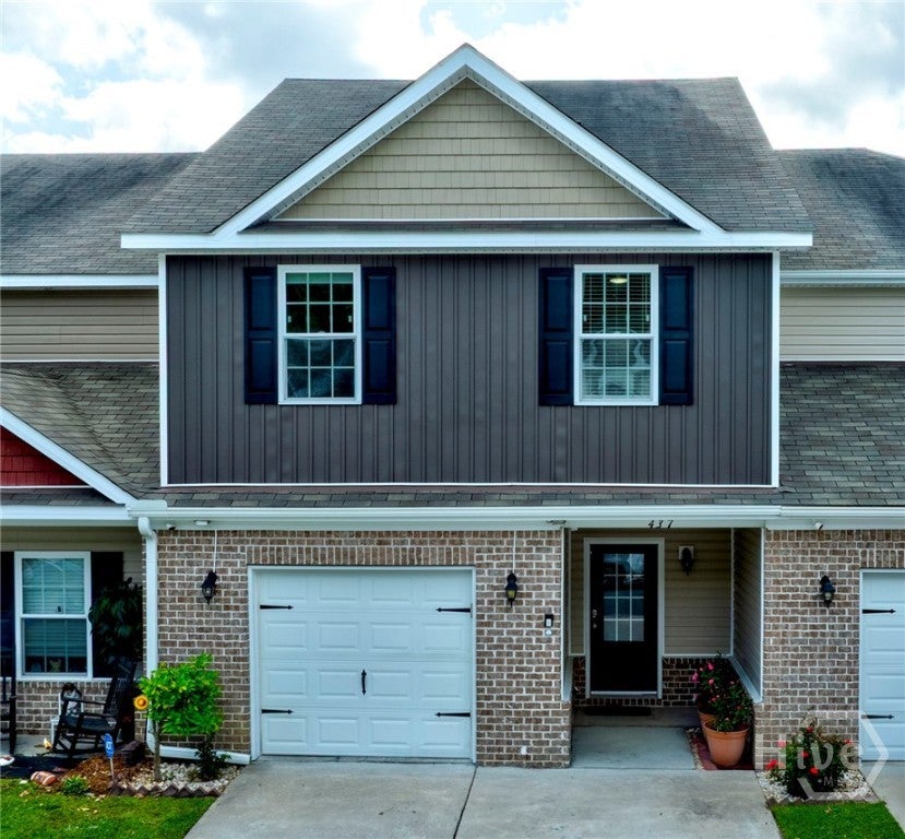 437 Governor Treutlen Circle — photo