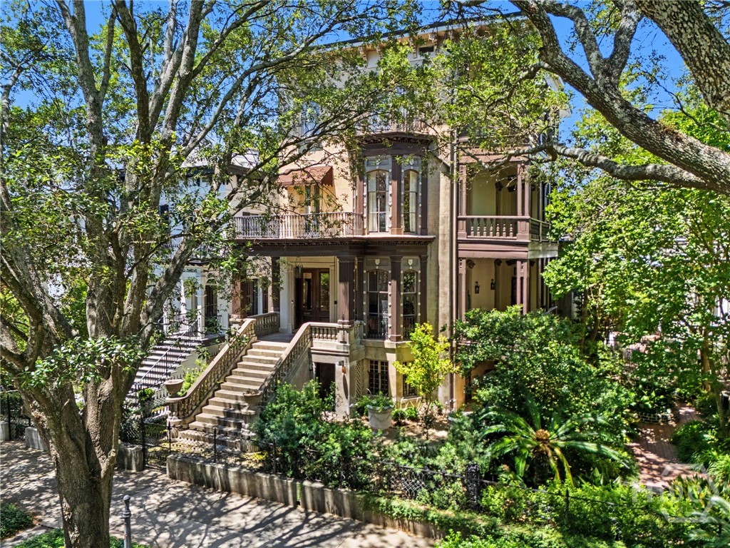 110 W Gaston Street — photo