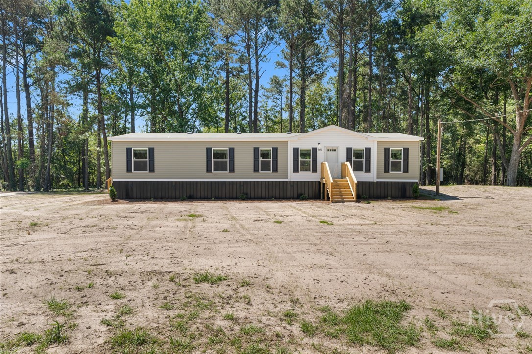 101 Doe Drive — photo