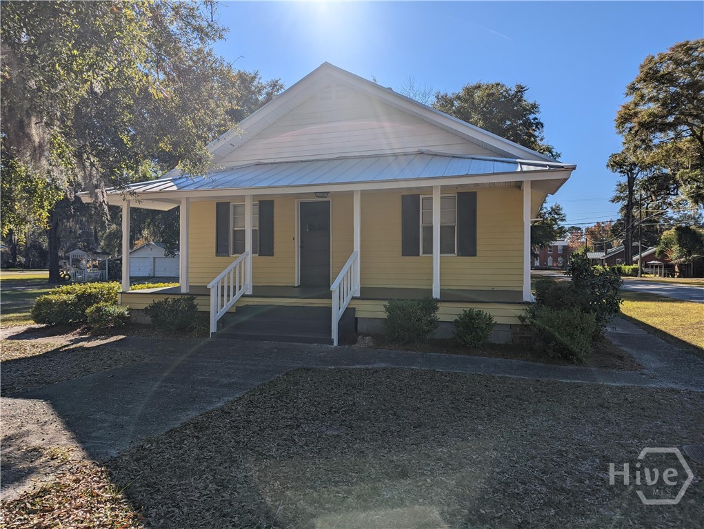 804 N Maple Street — photo