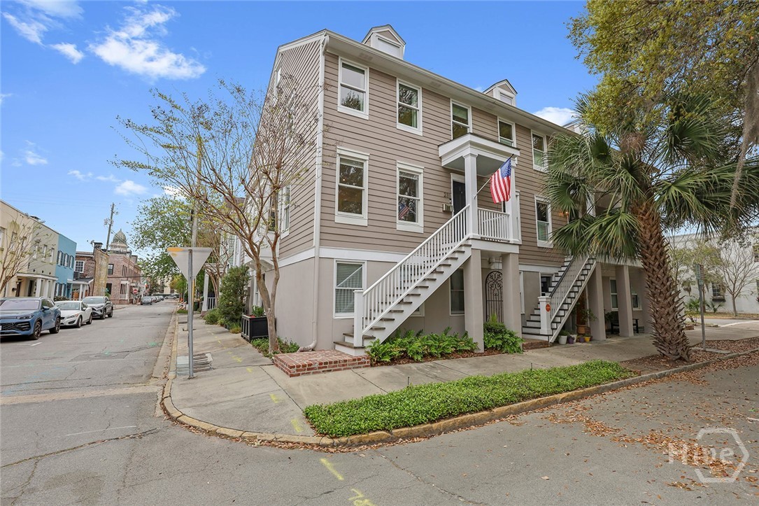 231 Houston Street — photo