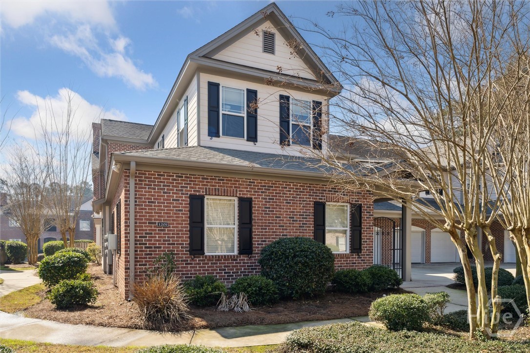 1203 River Oaks Drive — photo