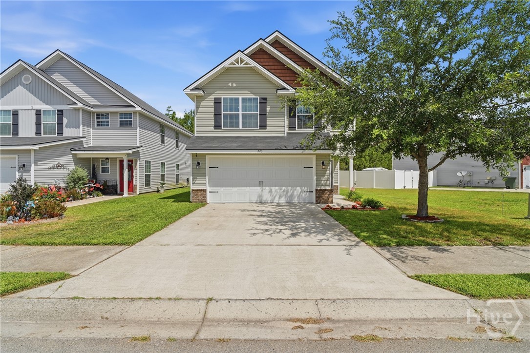 223 Grandview Drive — photo