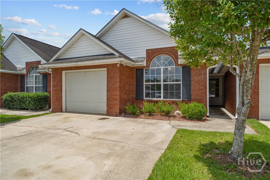 125 Towne Park Drive — photo