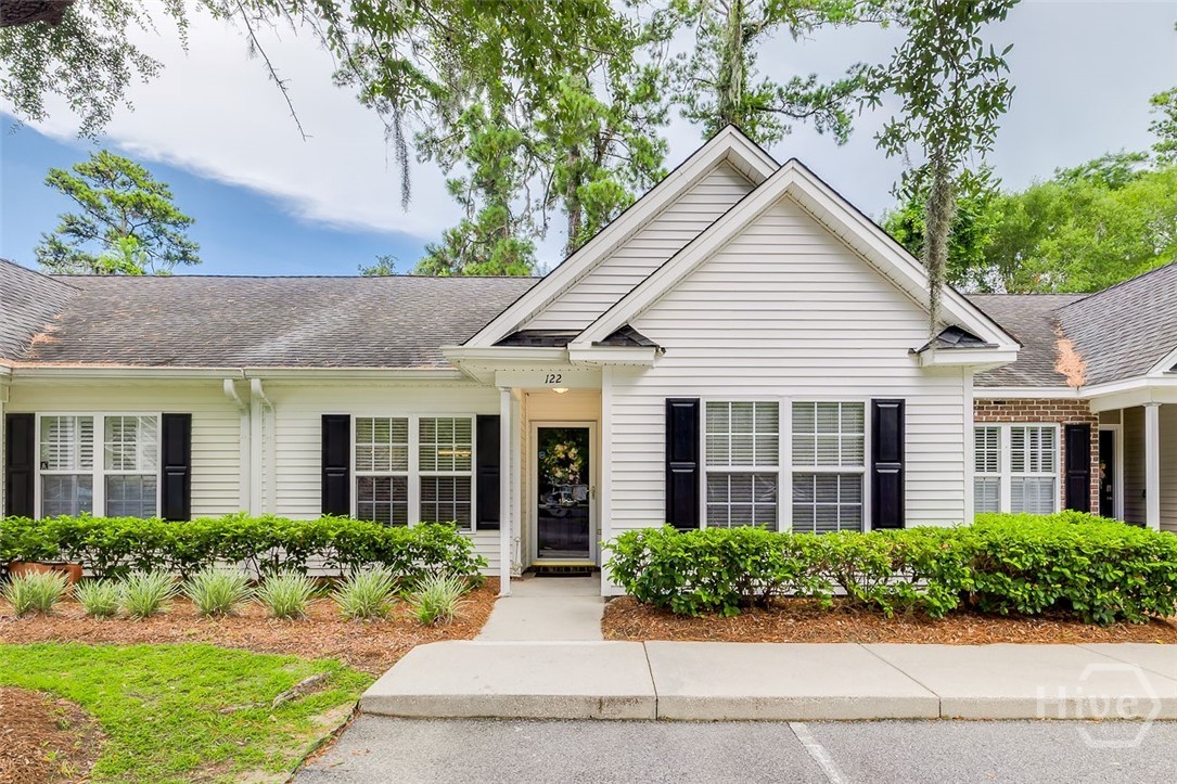 122 River Pointe Drive — photo