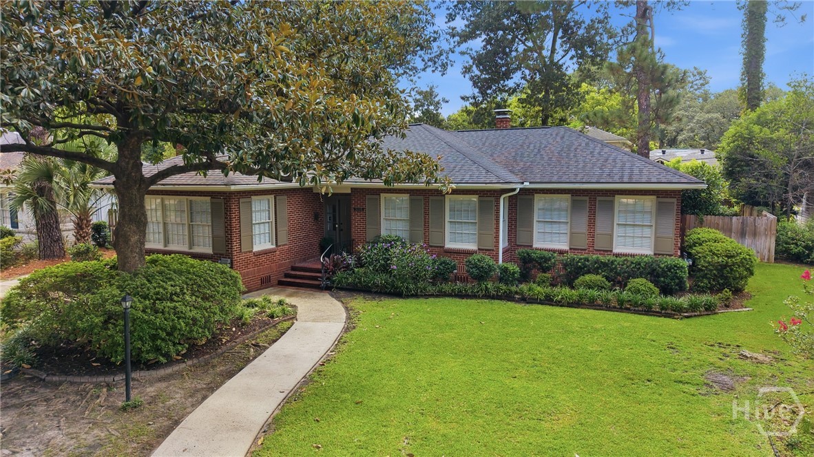 5116 Abercorn Street — photo