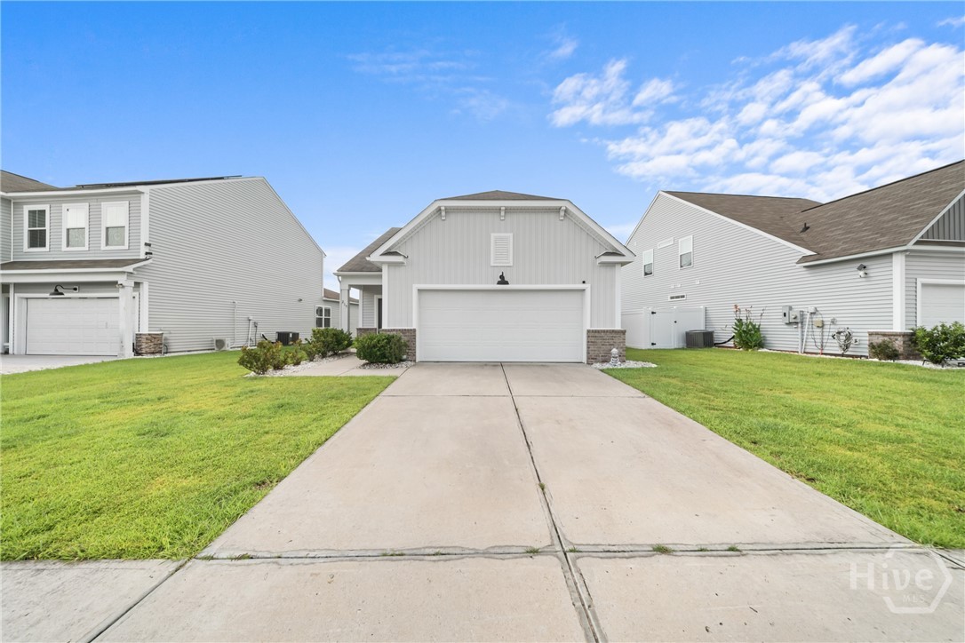 215 Crabapple Circle — photo