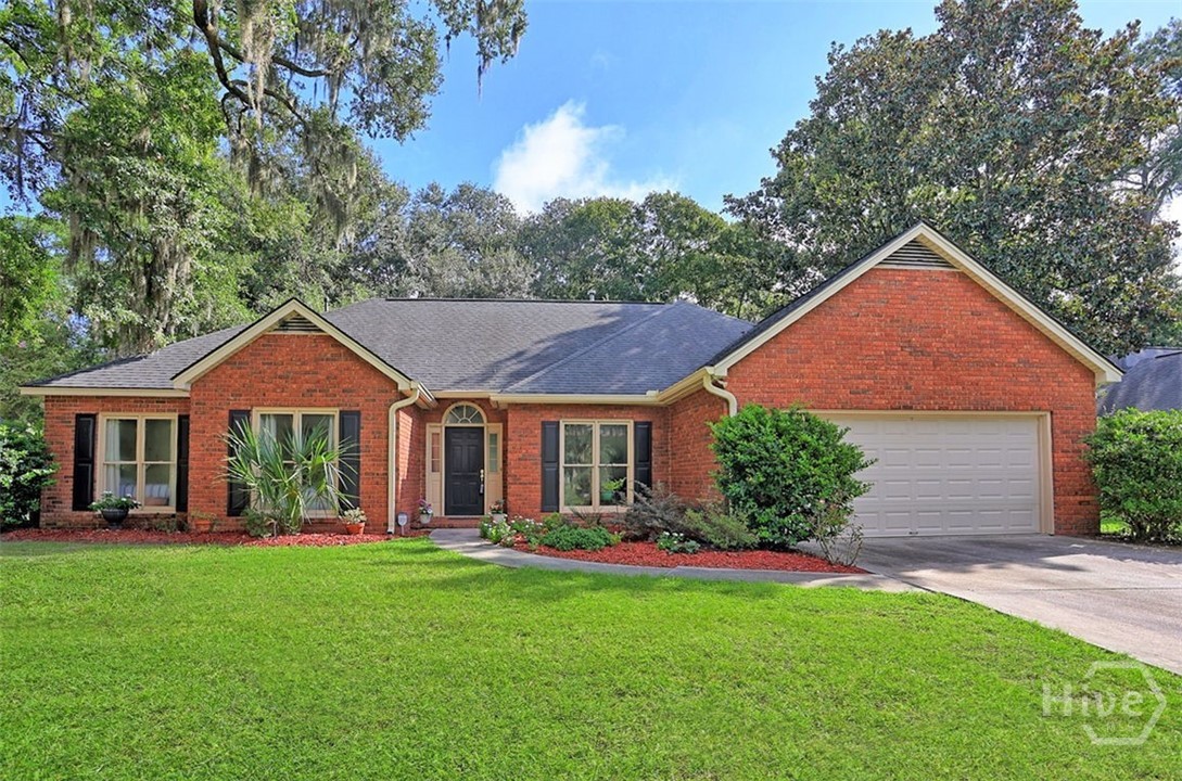 105 Farringdon Circle — photo