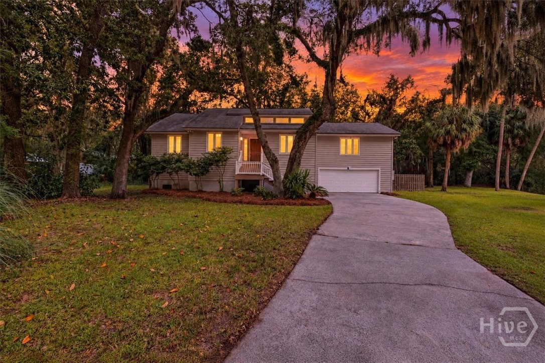 12 Moss Pointe Court — photo