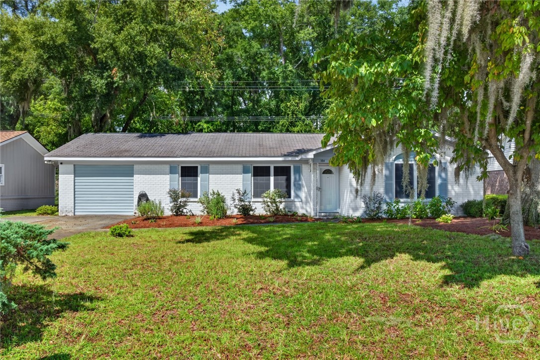 106 Greenbriar Drive — photo