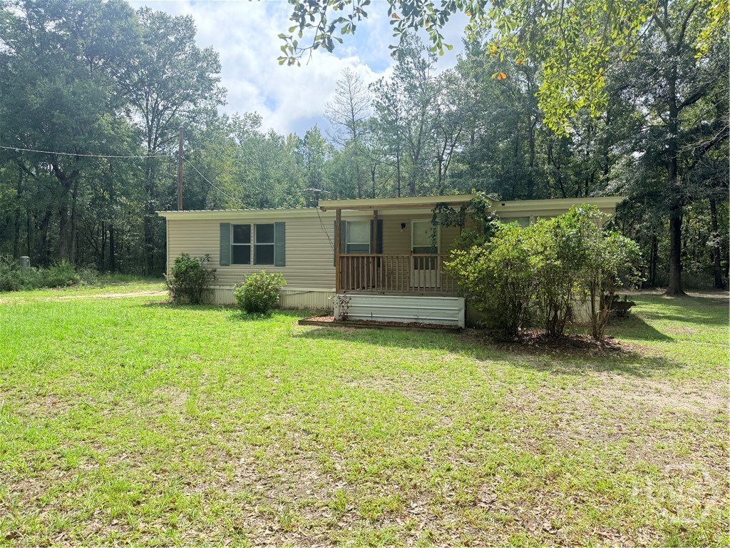 587 Kendricks Road — photo