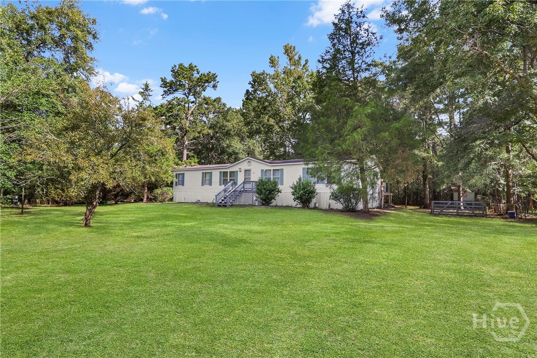 208 River Oak Drive — photo