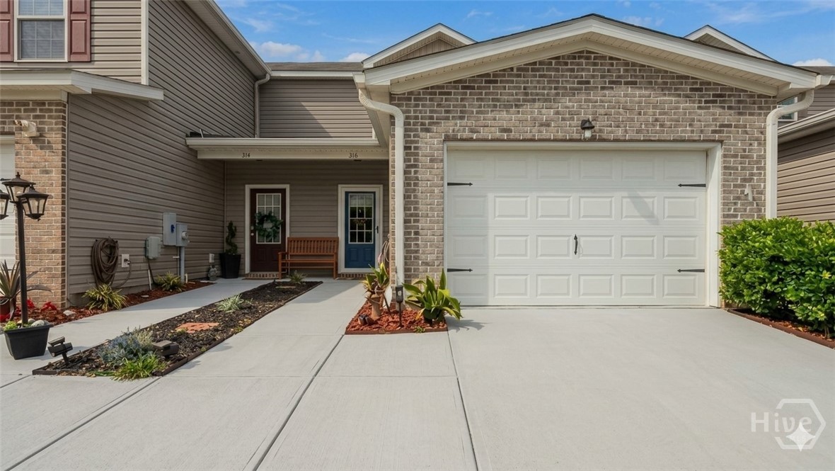 316 Dogwood Circle — photo