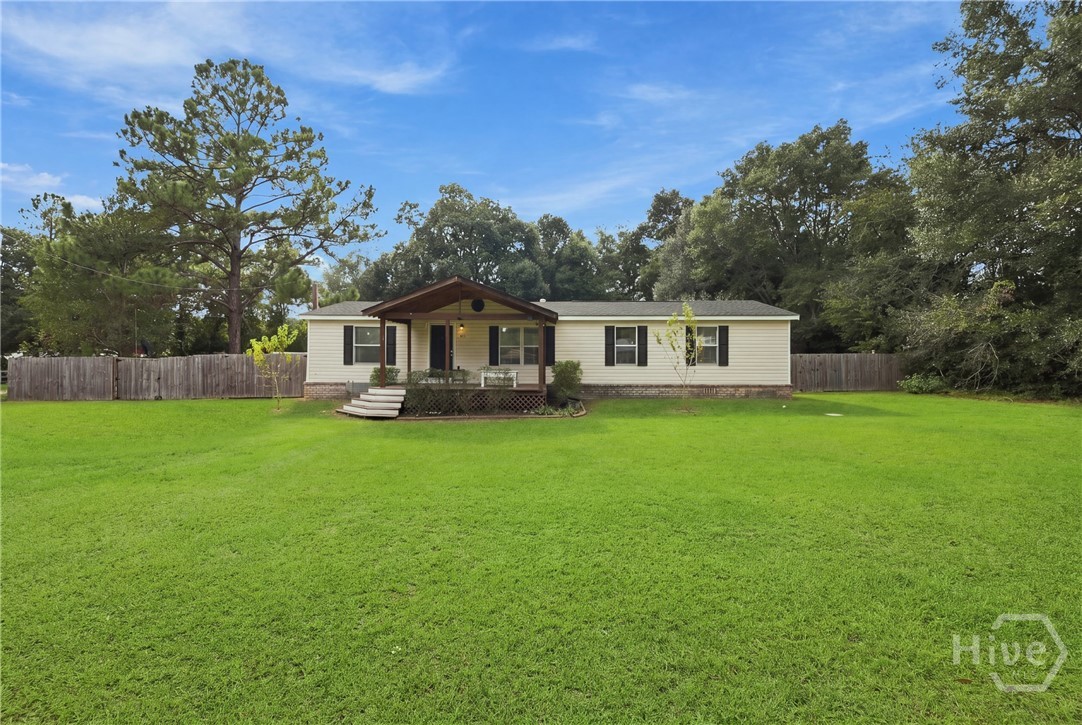 415 Shellie Helmey Road — photo