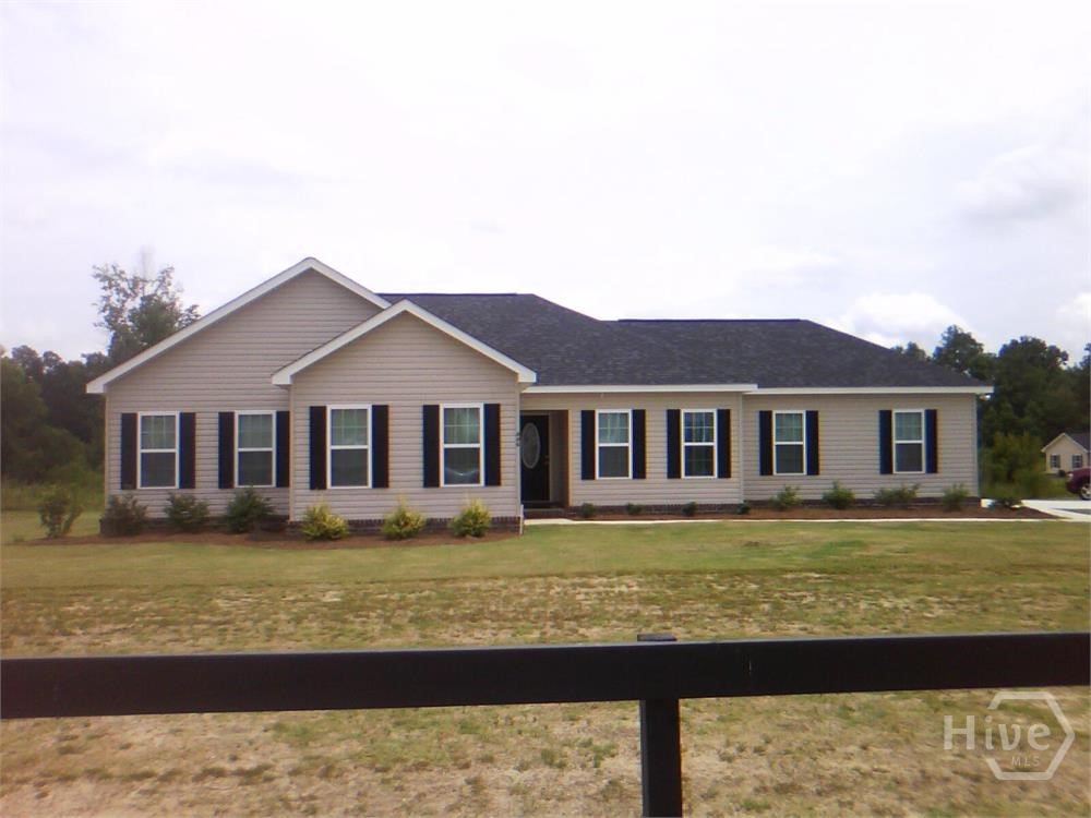 446 Coachs Way — photo