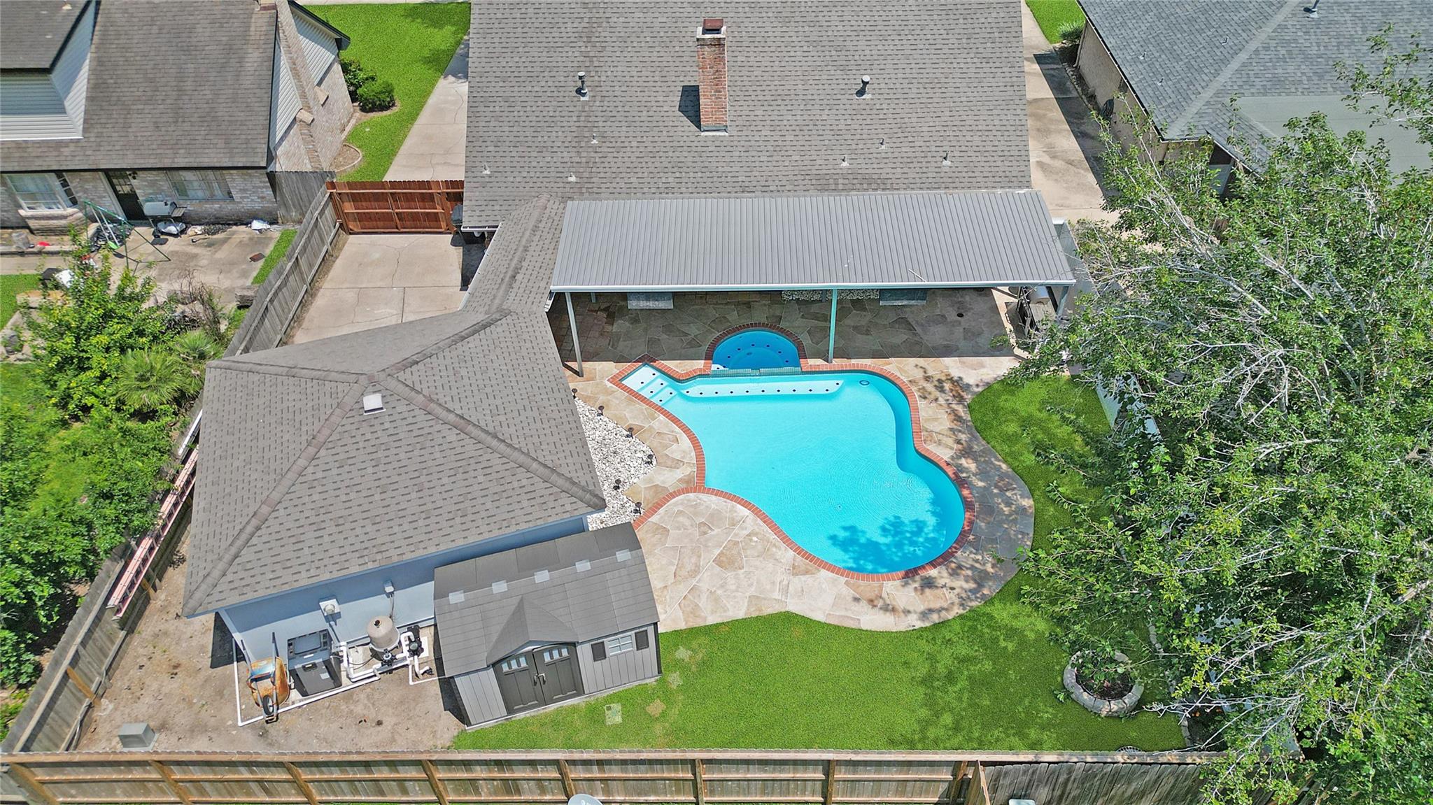 9223 Petersham Drive — photo