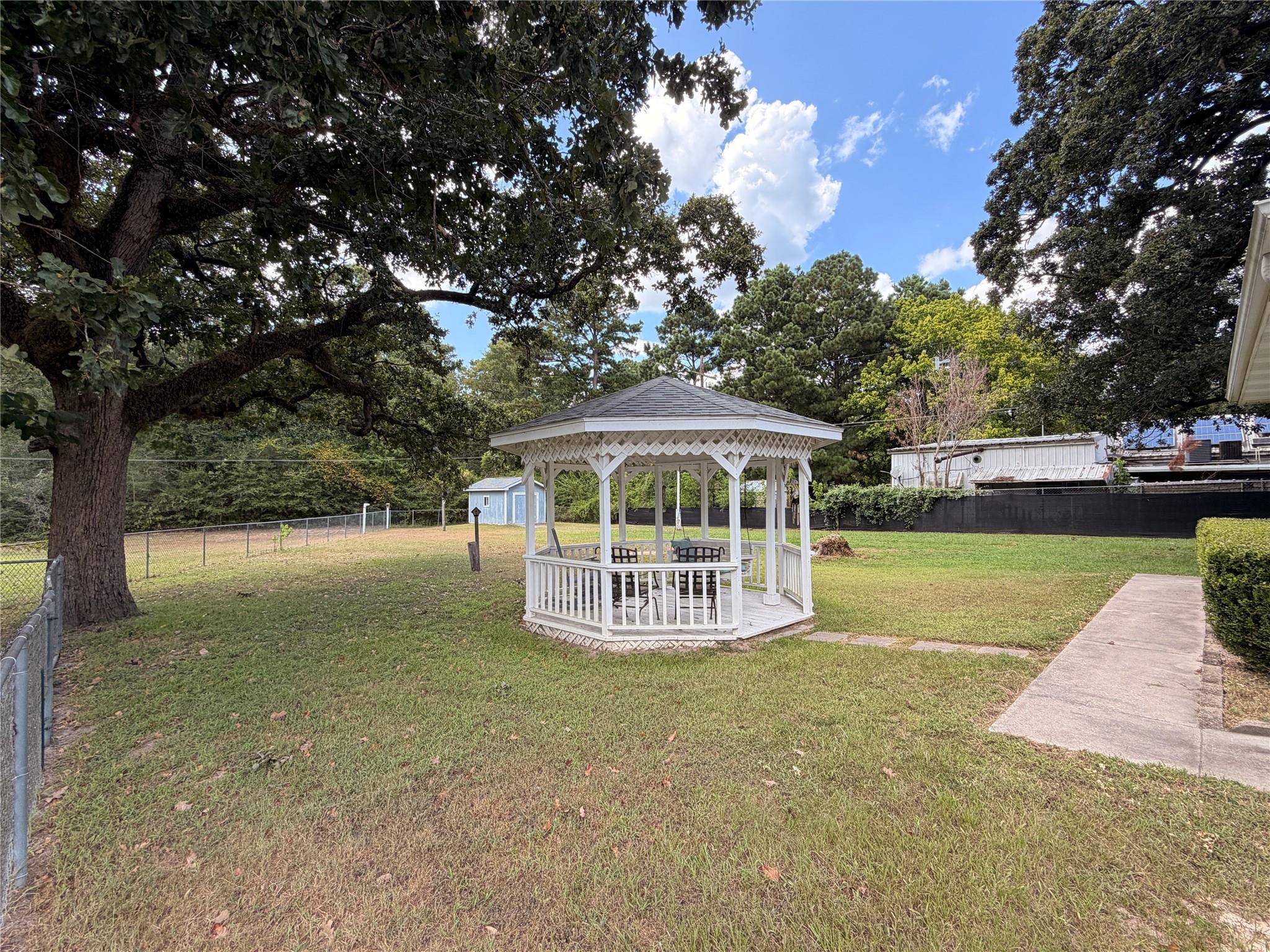 192 Moon Beam Drive, Trinity, TX 75862 — photo 3