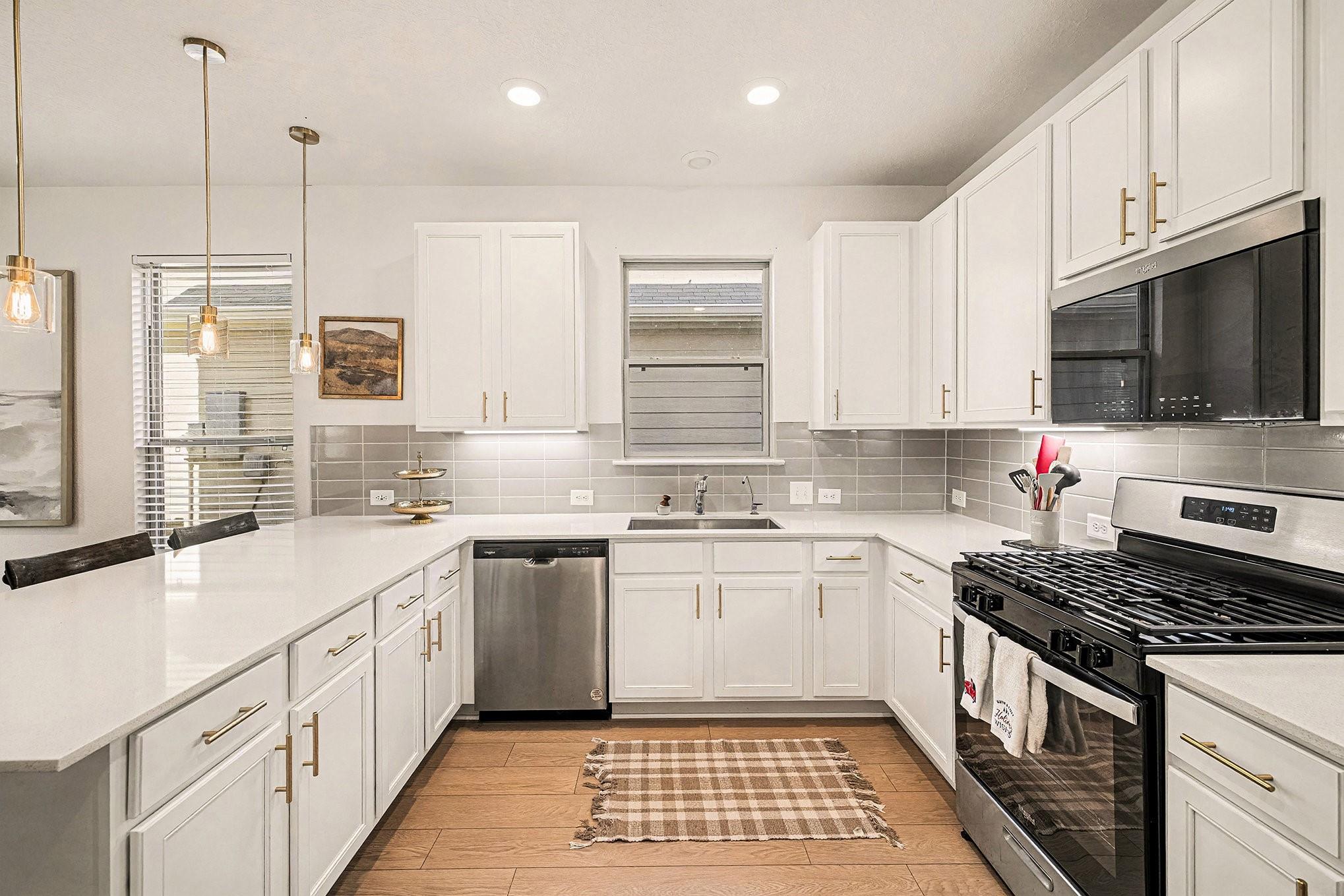 22303 Hawberry Blossom Lane — photo