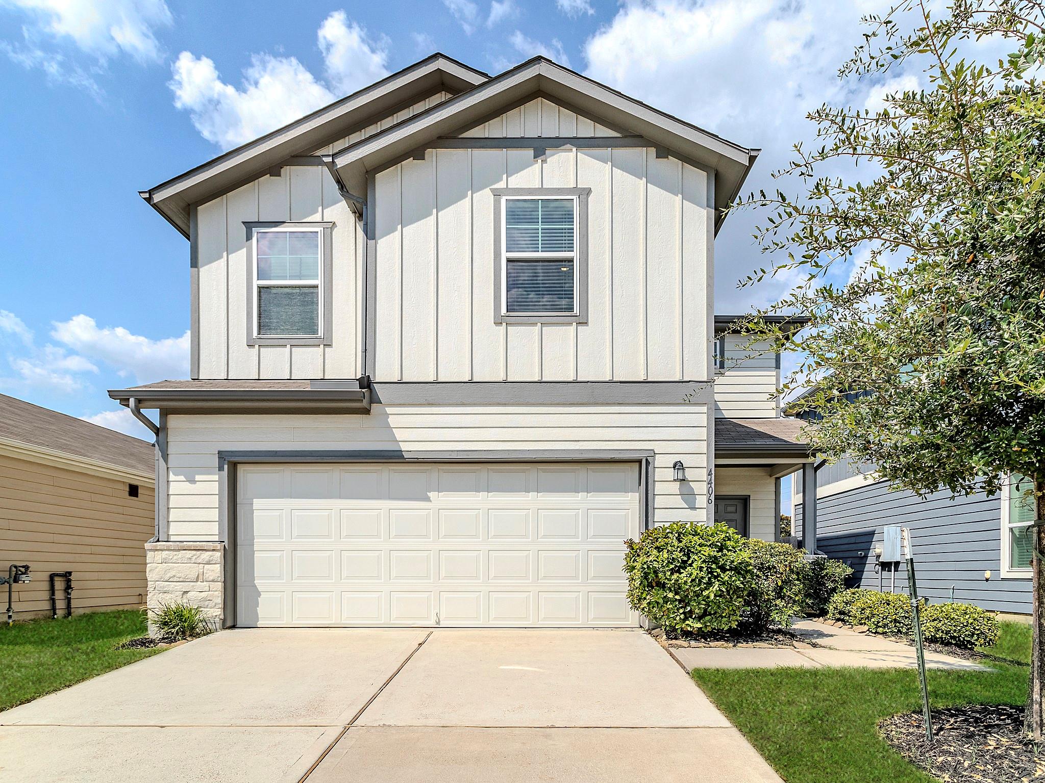 4406 Rushing Ridge Court — photo