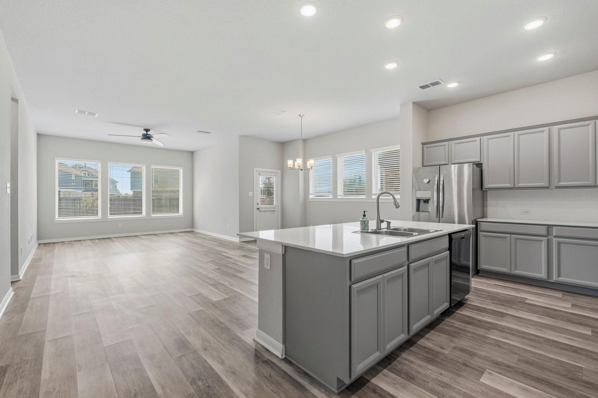 10055 Napier Drive — photo