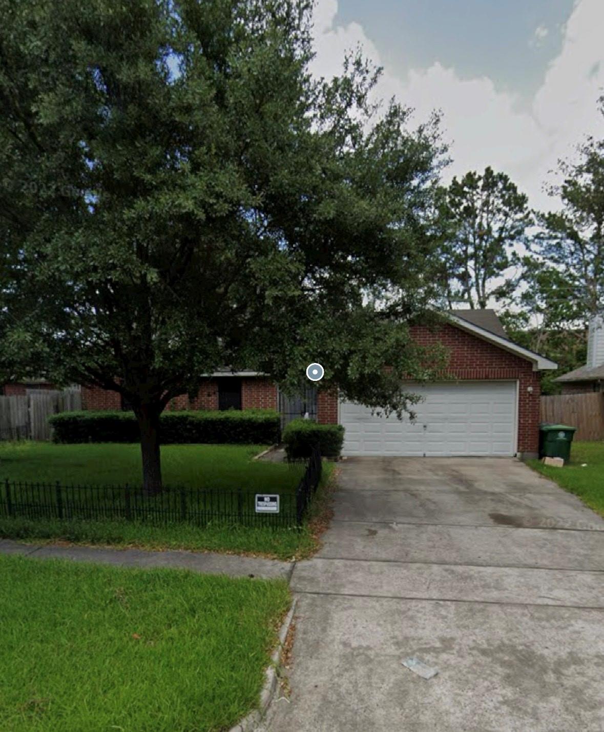 9810 Guest Street — photo